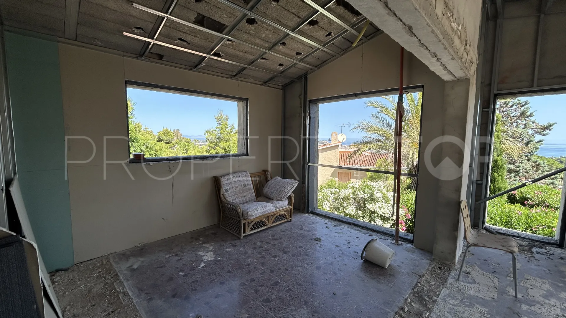 4 bedrooms villa for sale in Denia