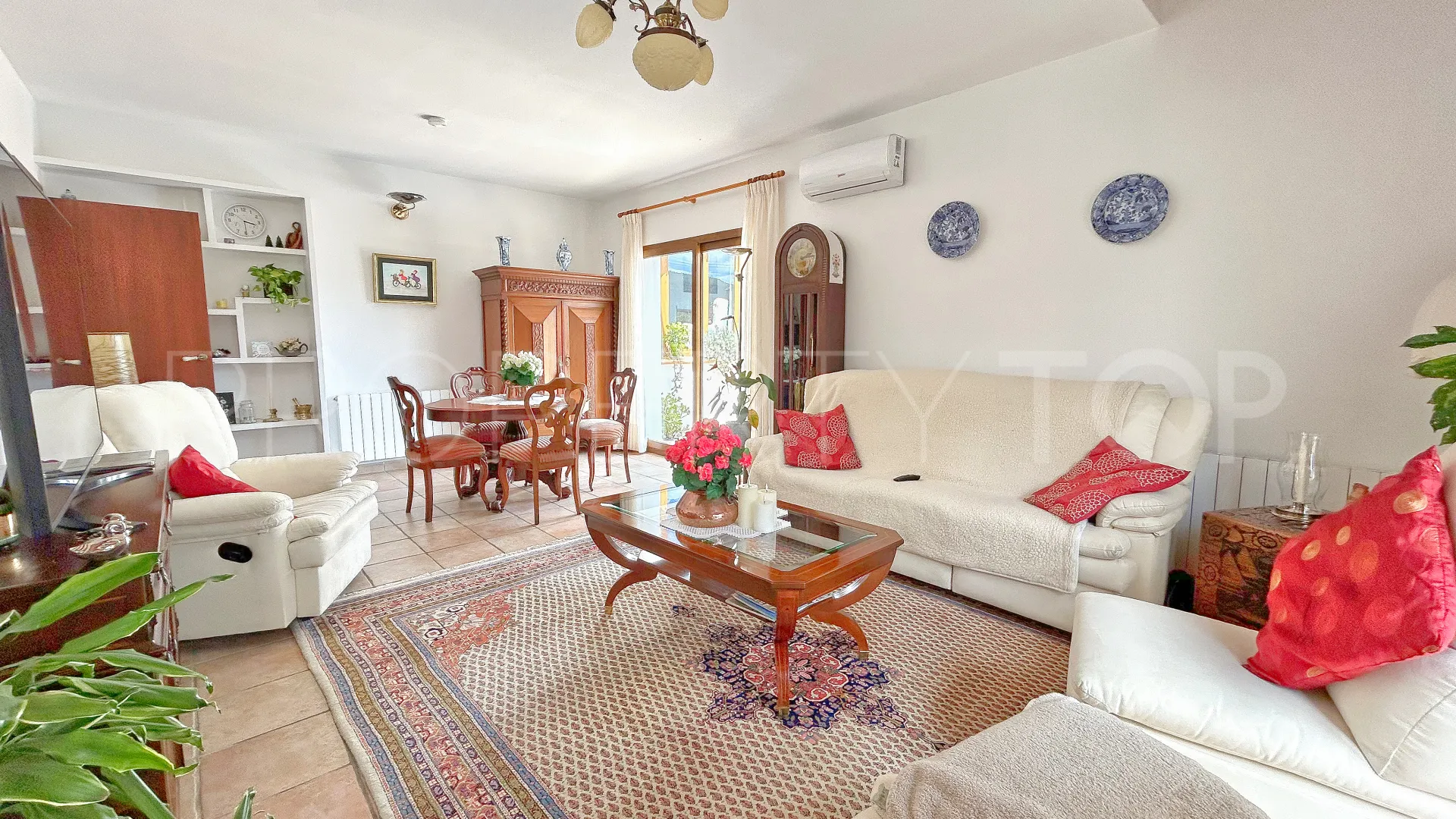 For sale 6 bedrooms villa in Alcalali
