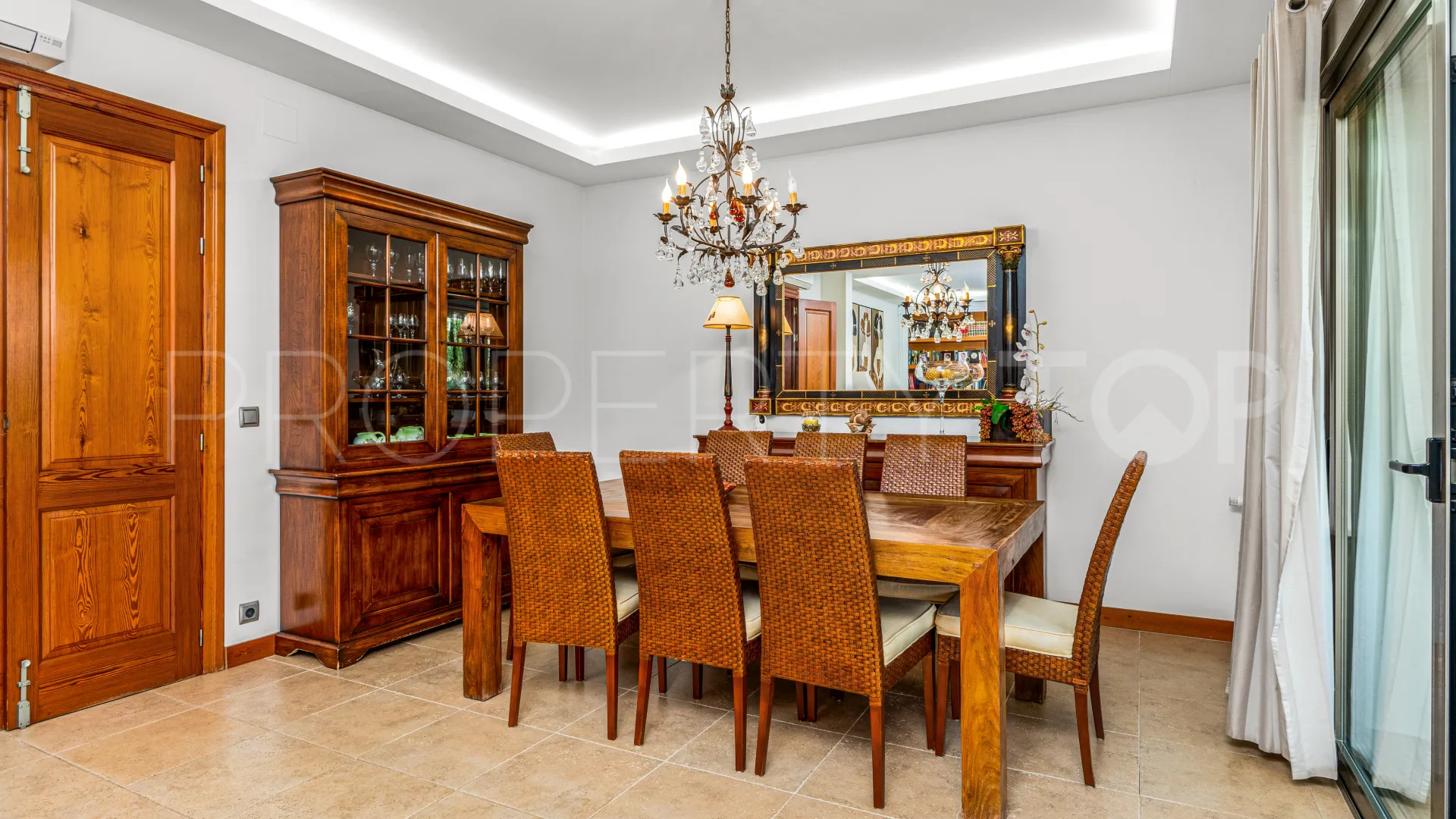Villa with 6 bedrooms for sale in Montgo