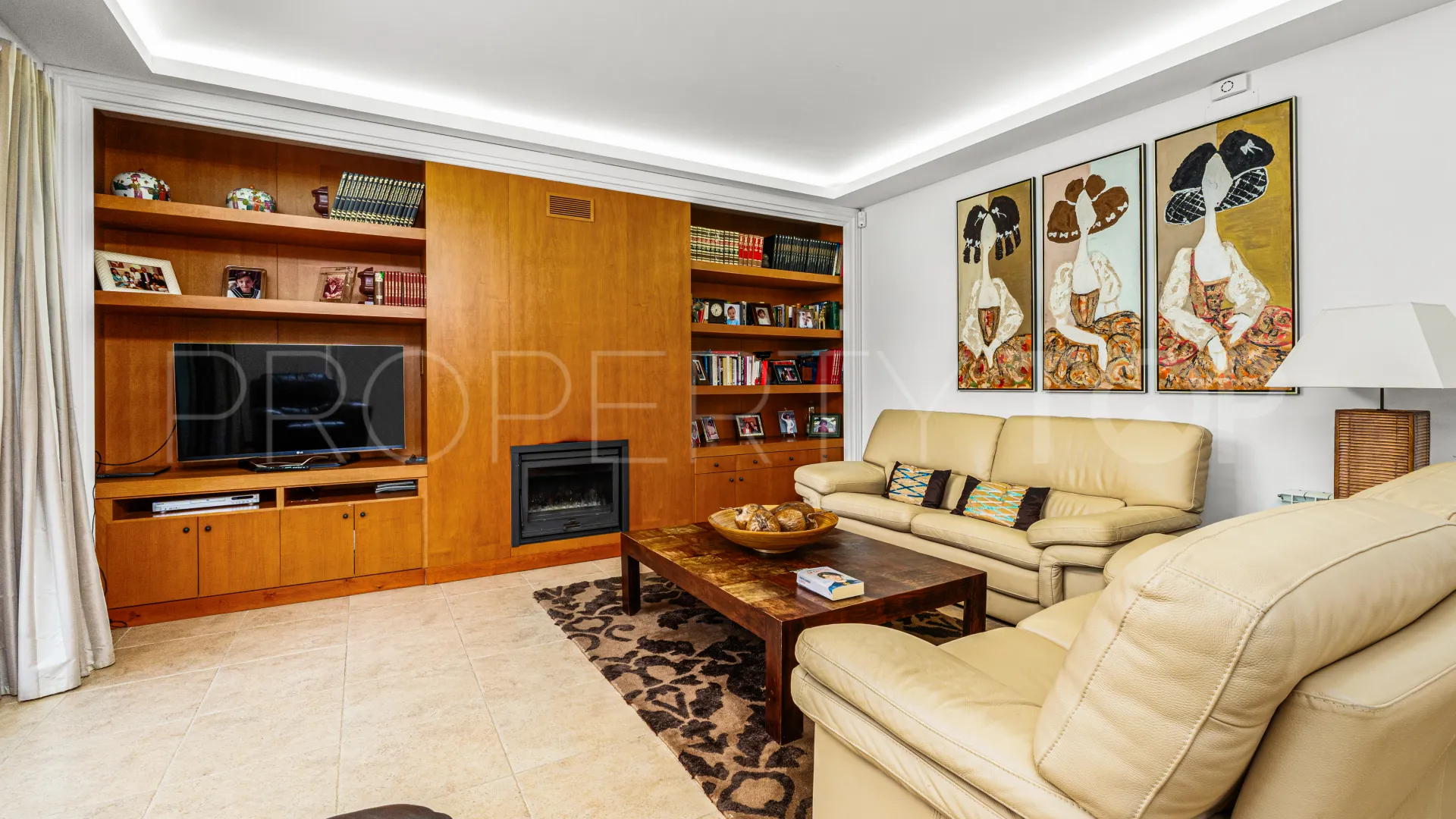 Villa with 6 bedrooms for sale in Montgo