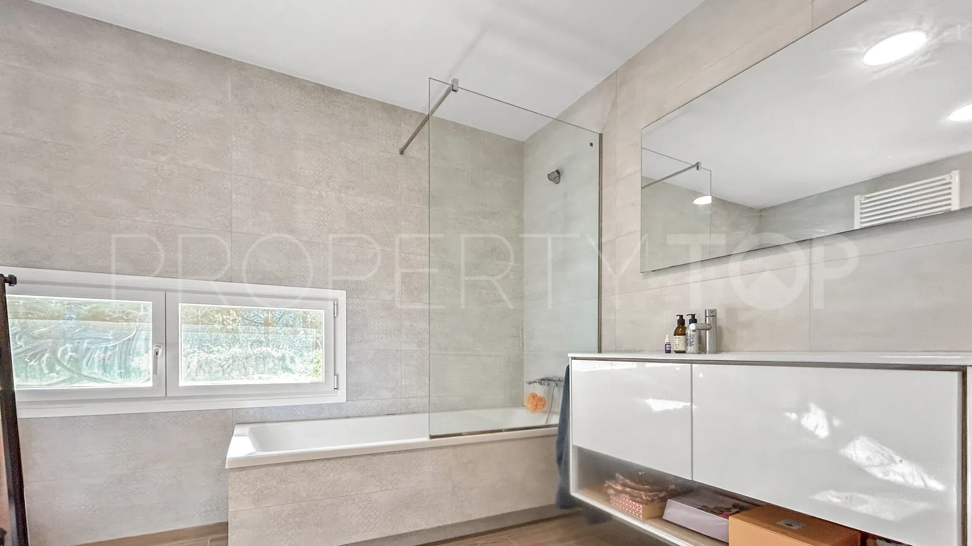 Villa a la venta en Orba