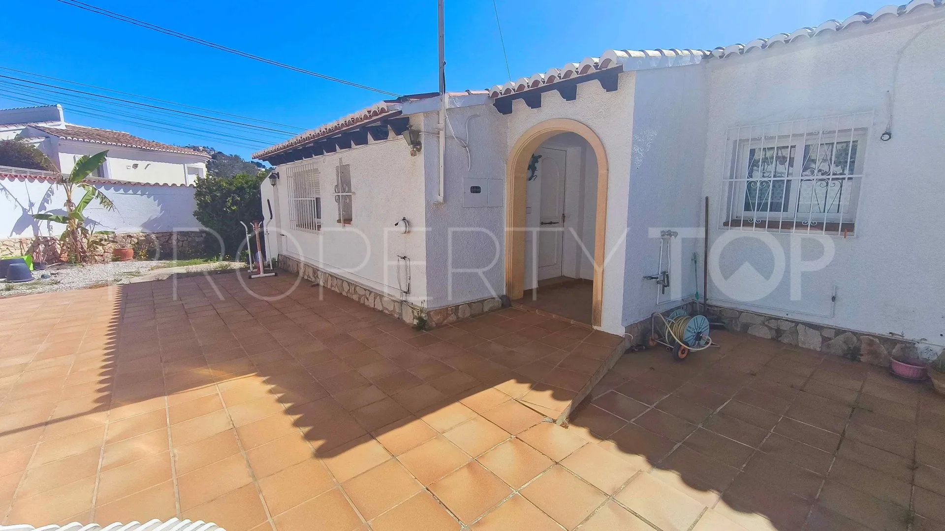 Se vende villa con 2 dormitorios en Benissa Costa