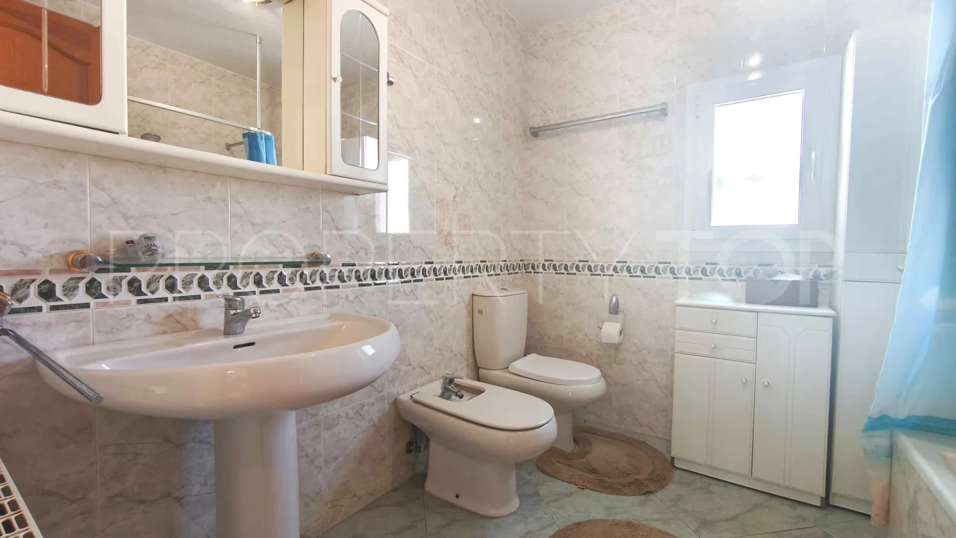 Se vende villa con 2 dormitorios en Benissa Costa