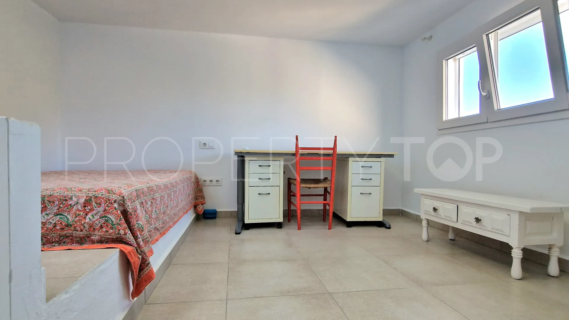 For sale 5 bedrooms town house in Teulada