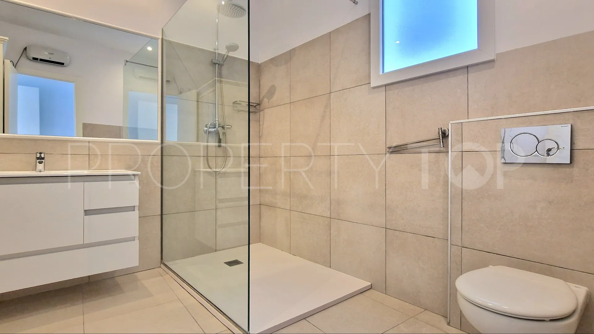 For sale 5 bedrooms town house in Teulada