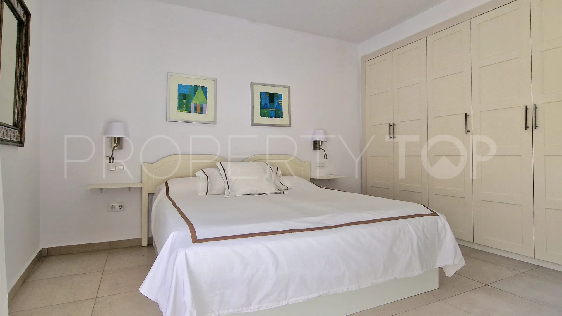 For sale 5 bedrooms town house in Teulada