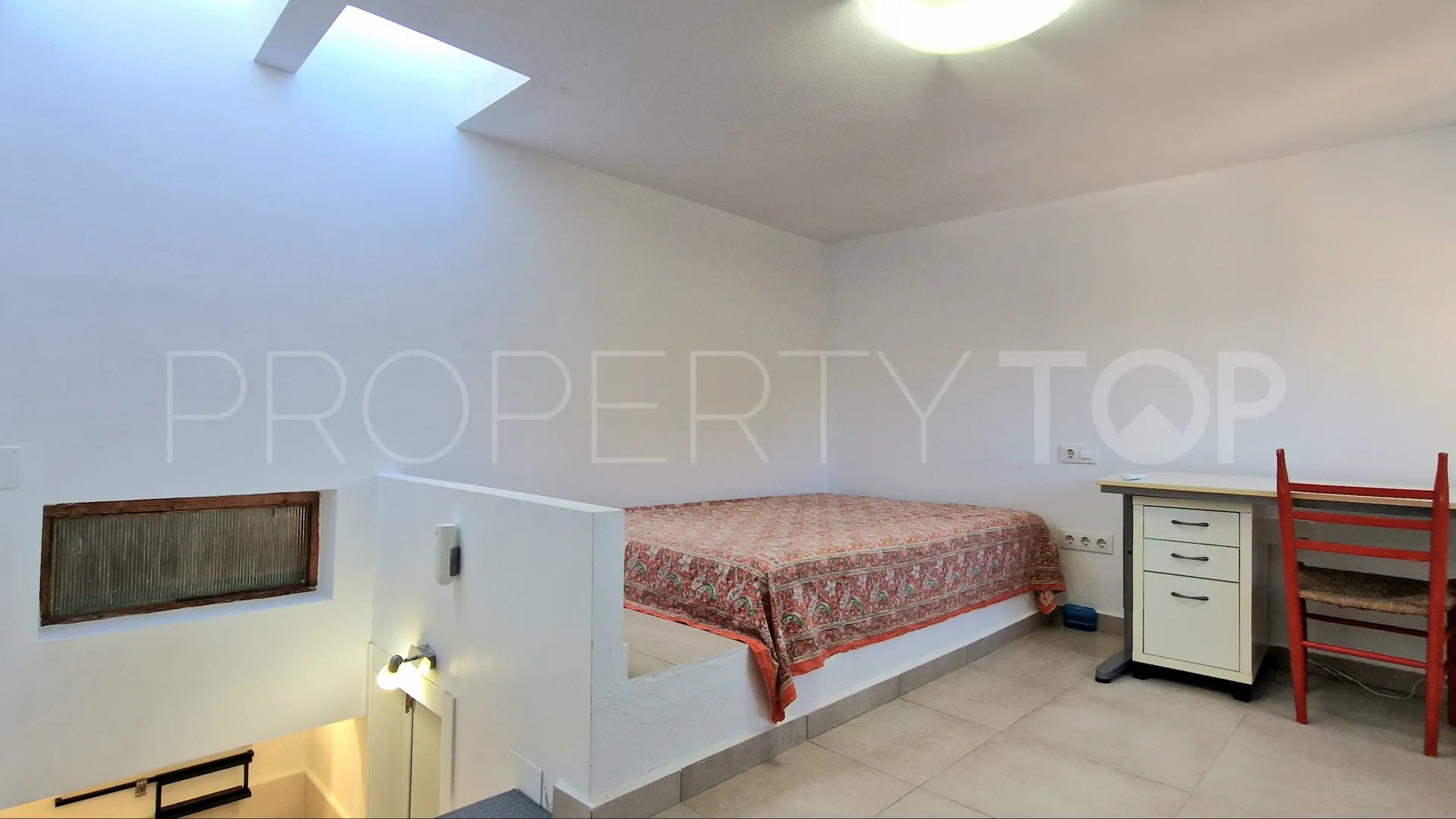 For sale 5 bedrooms town house in Teulada
