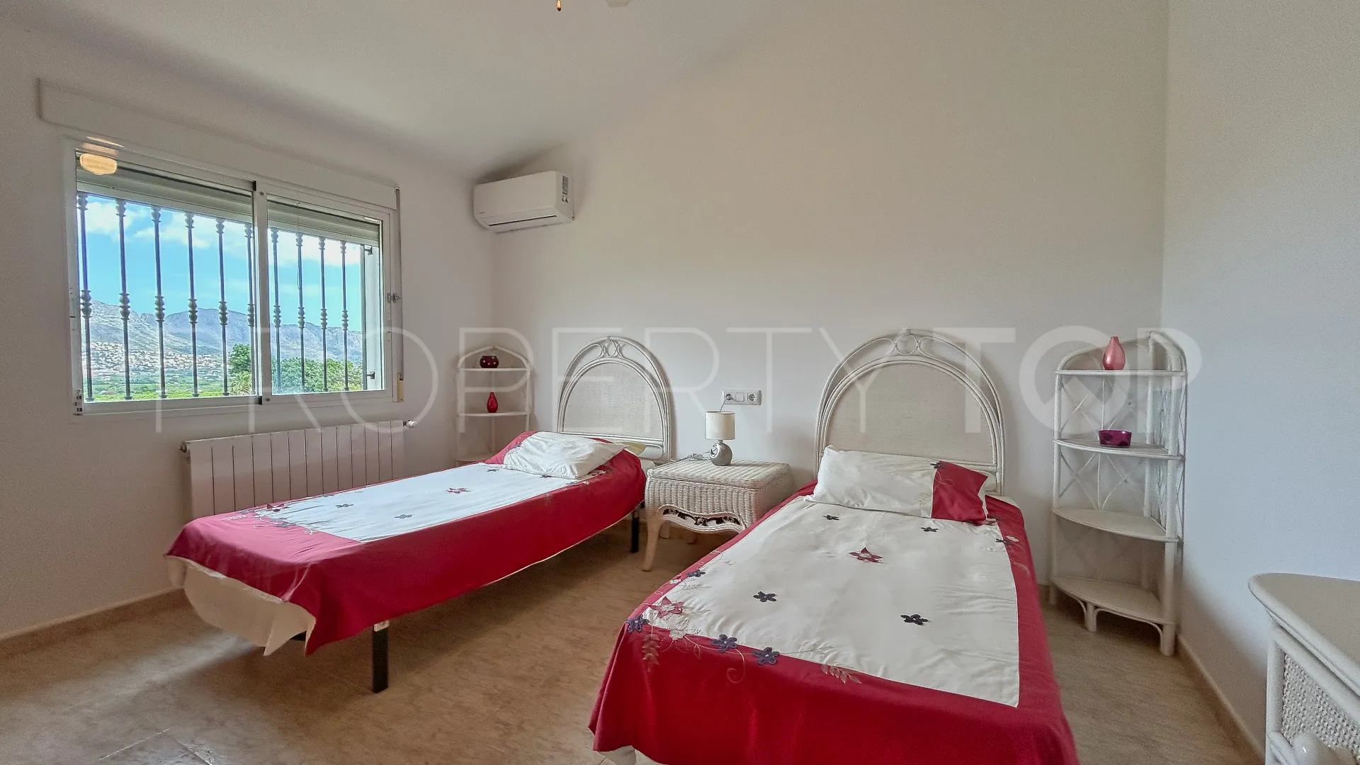 Benidoleig, villa en venta