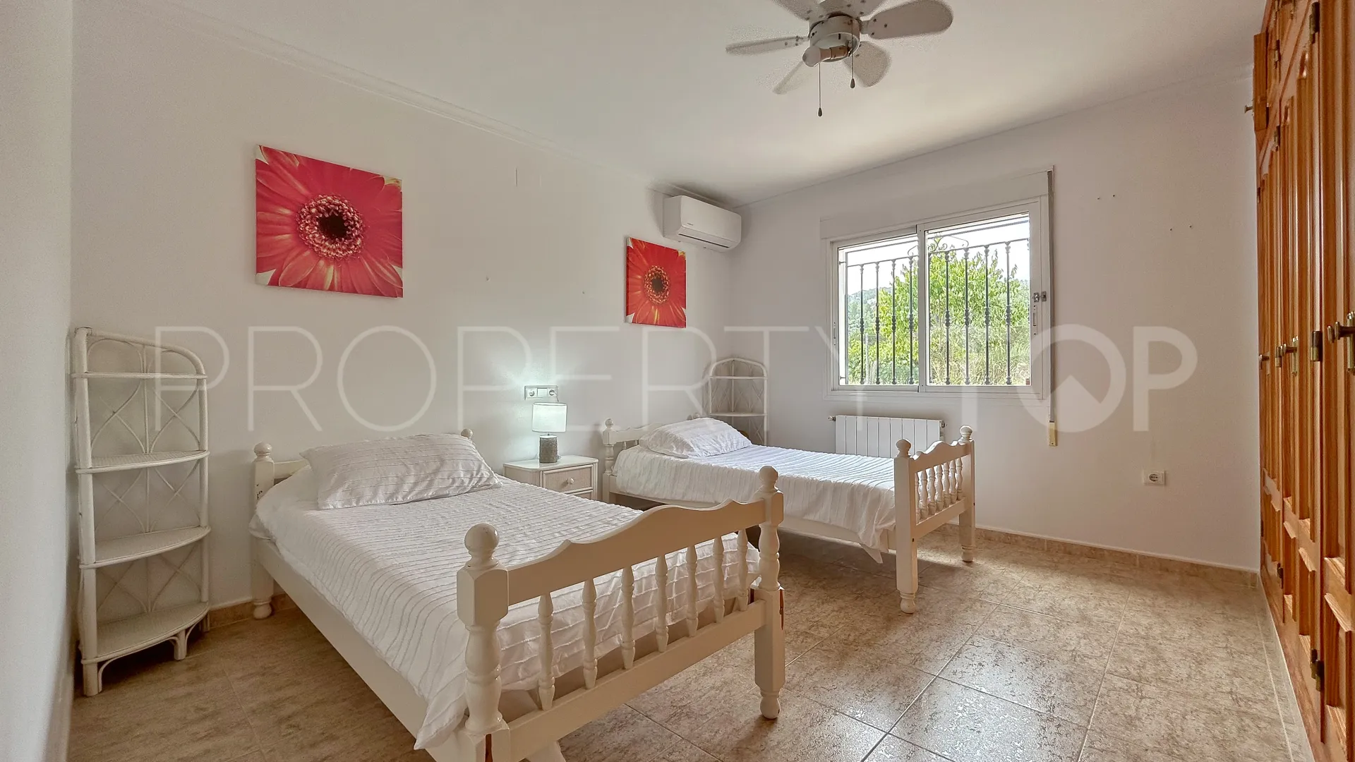 Benidoleig, villa en venta