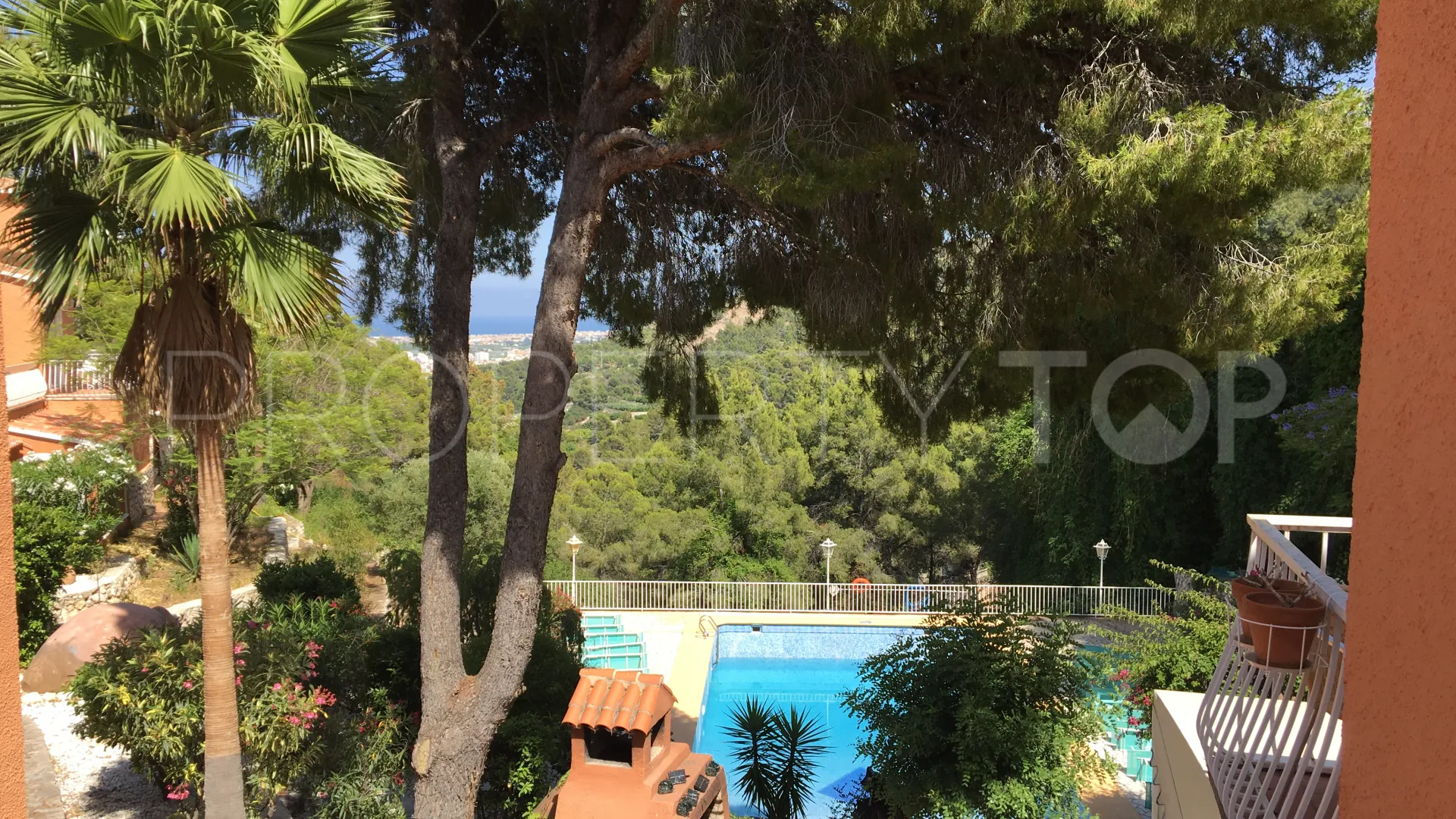Hotel en venta en Oliva