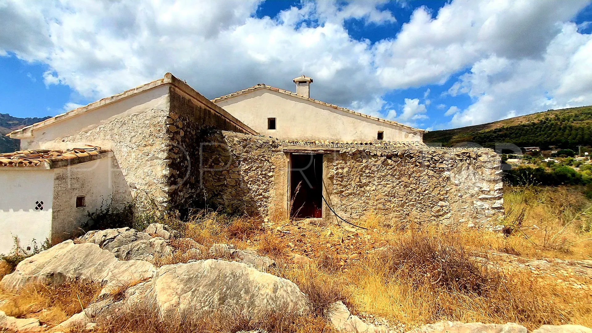 Benissa 10 bedrooms finca for sale