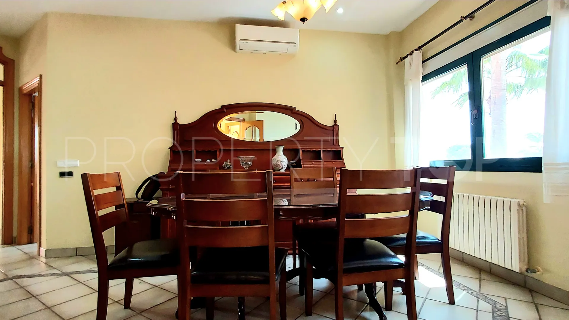 For sale 5 bedrooms villa in Calpe