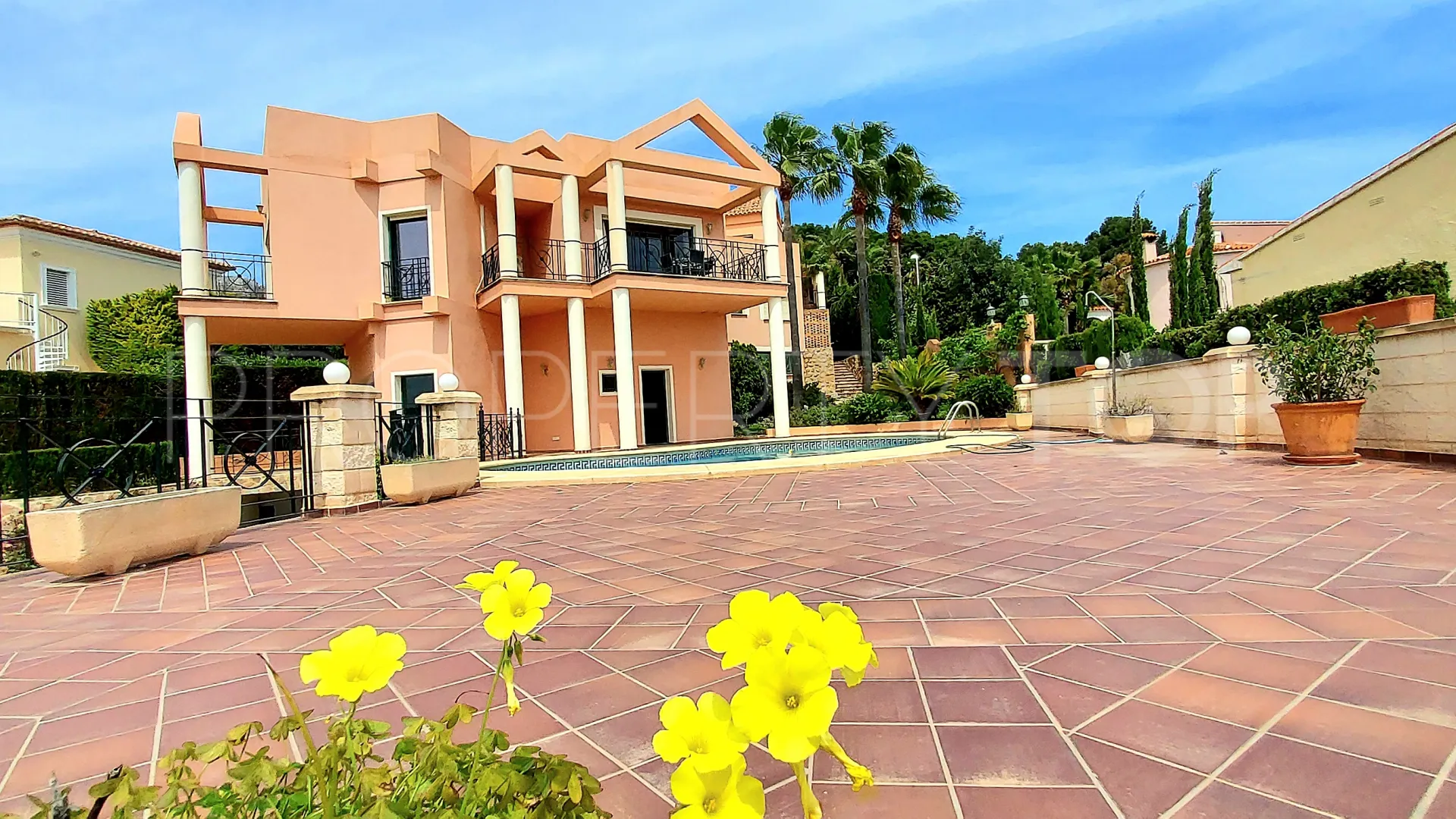 For sale 5 bedrooms villa in Calpe