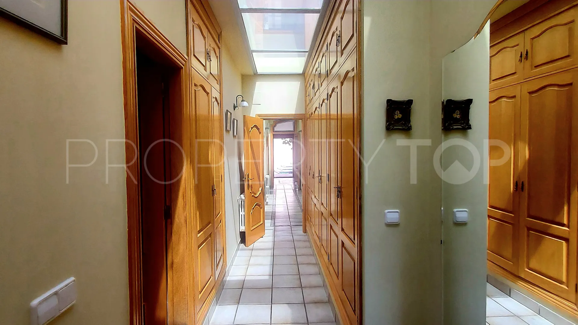 For sale 5 bedrooms villa in Calpe