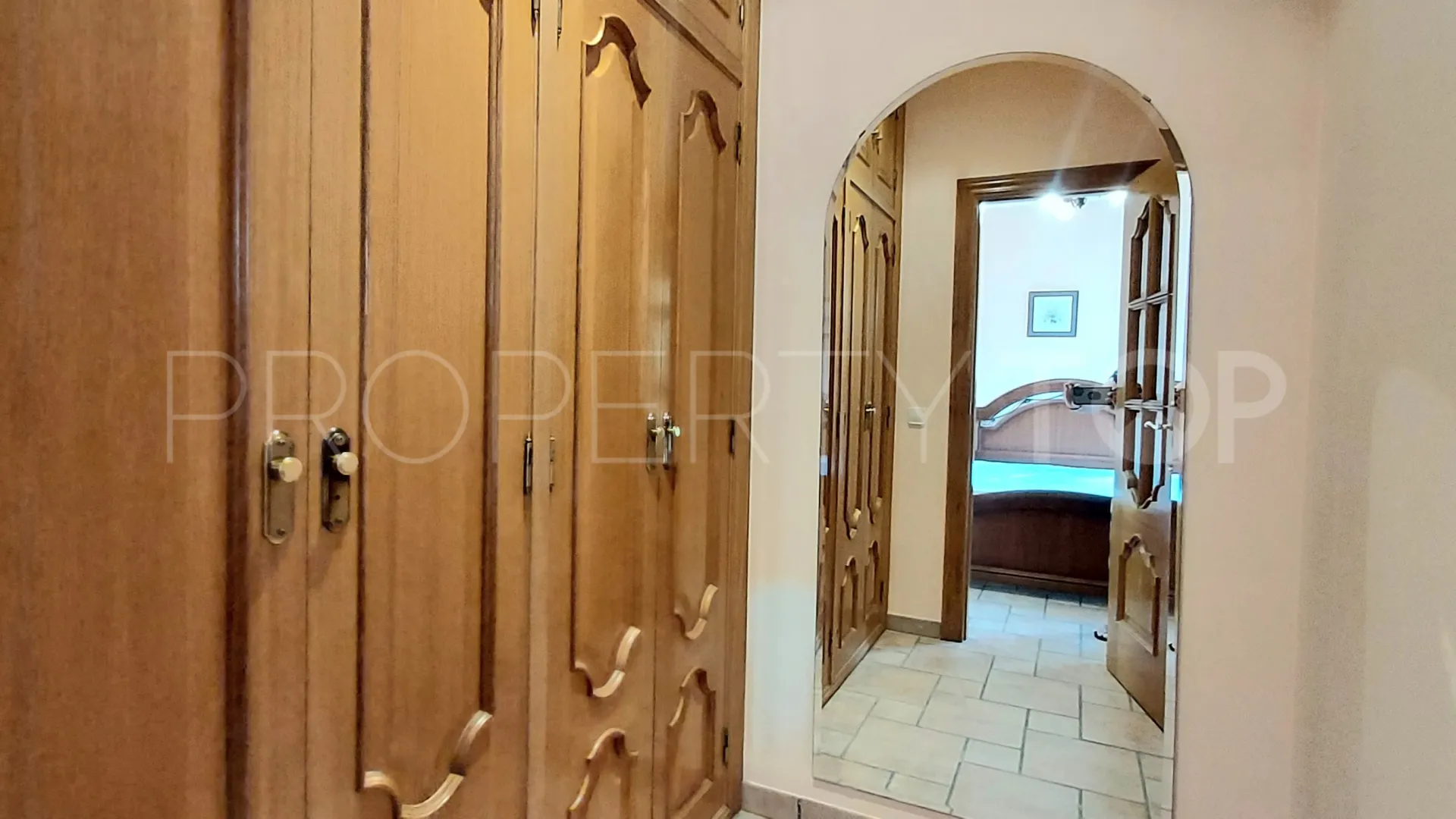 For sale 5 bedrooms villa in Calpe