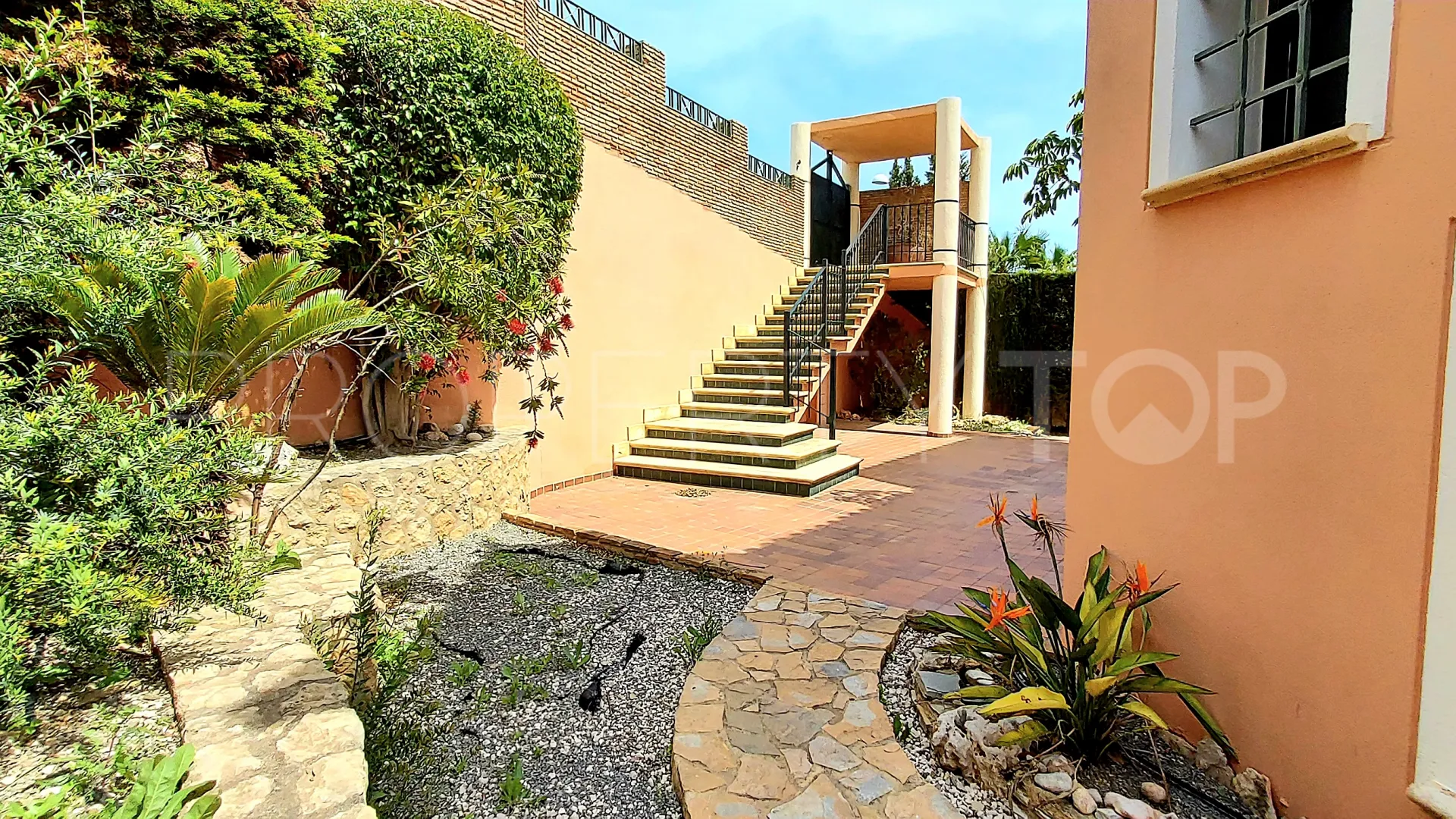 For sale 5 bedrooms villa in Calpe