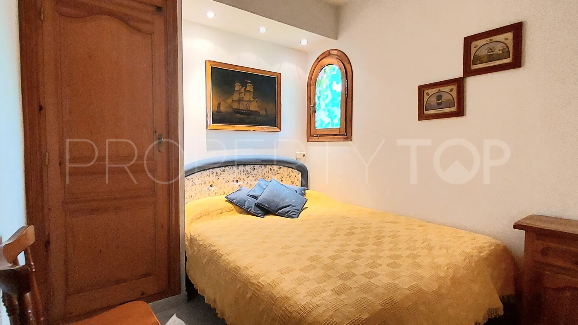 Comprar villa en Benissa Costa de 8 dormitorios