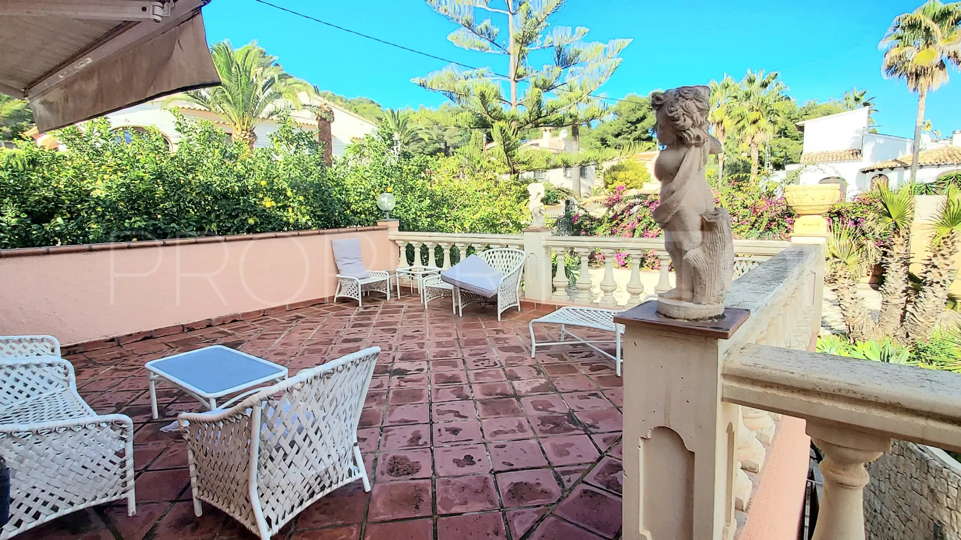 Comprar villa en Benissa Costa de 8 dormitorios