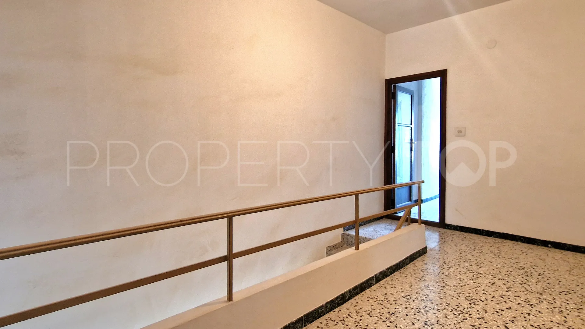 Villa pareada con 7 dormitorios en venta en Benissa