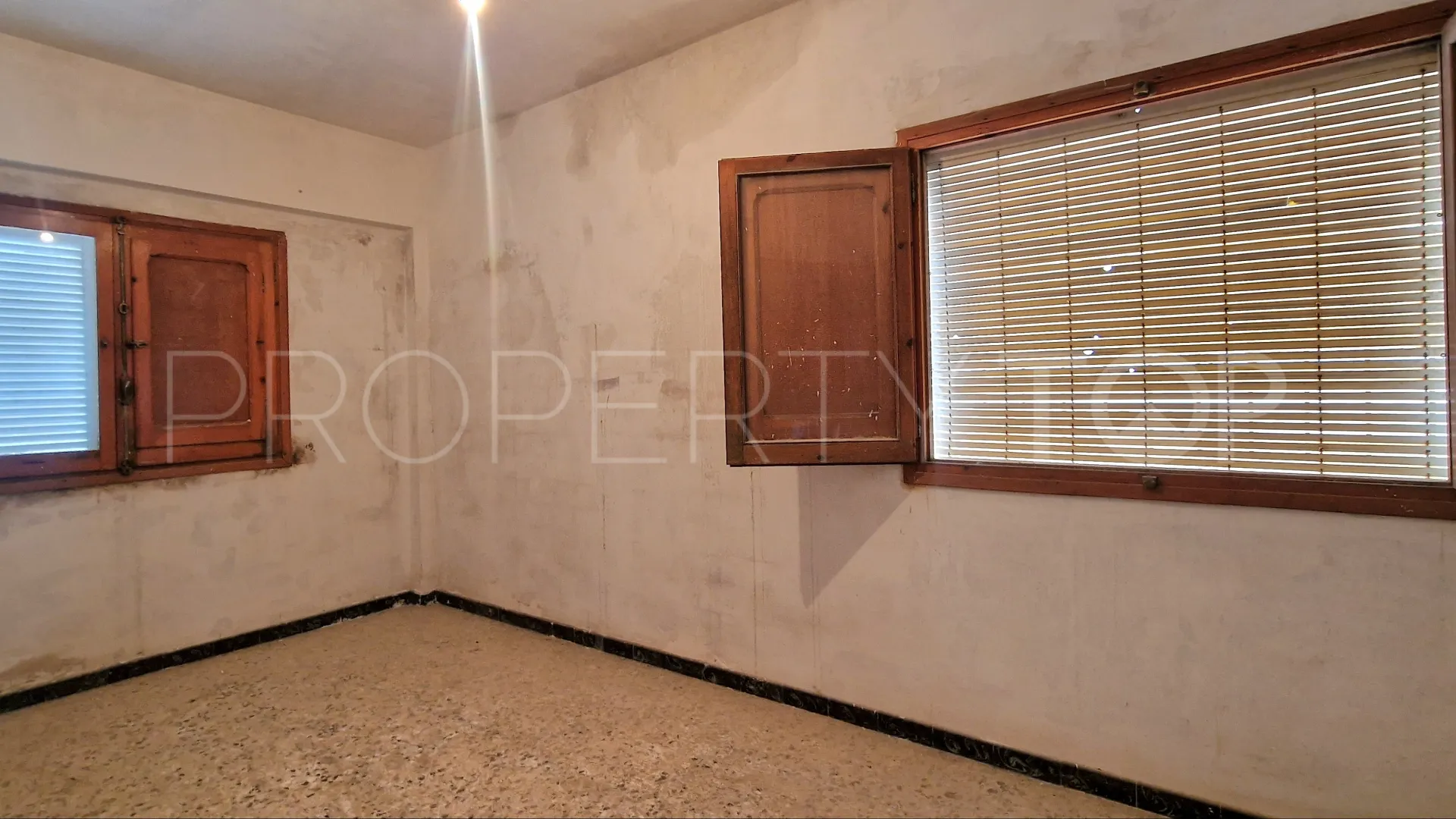 Villa pareada con 7 dormitorios en venta en Benissa
