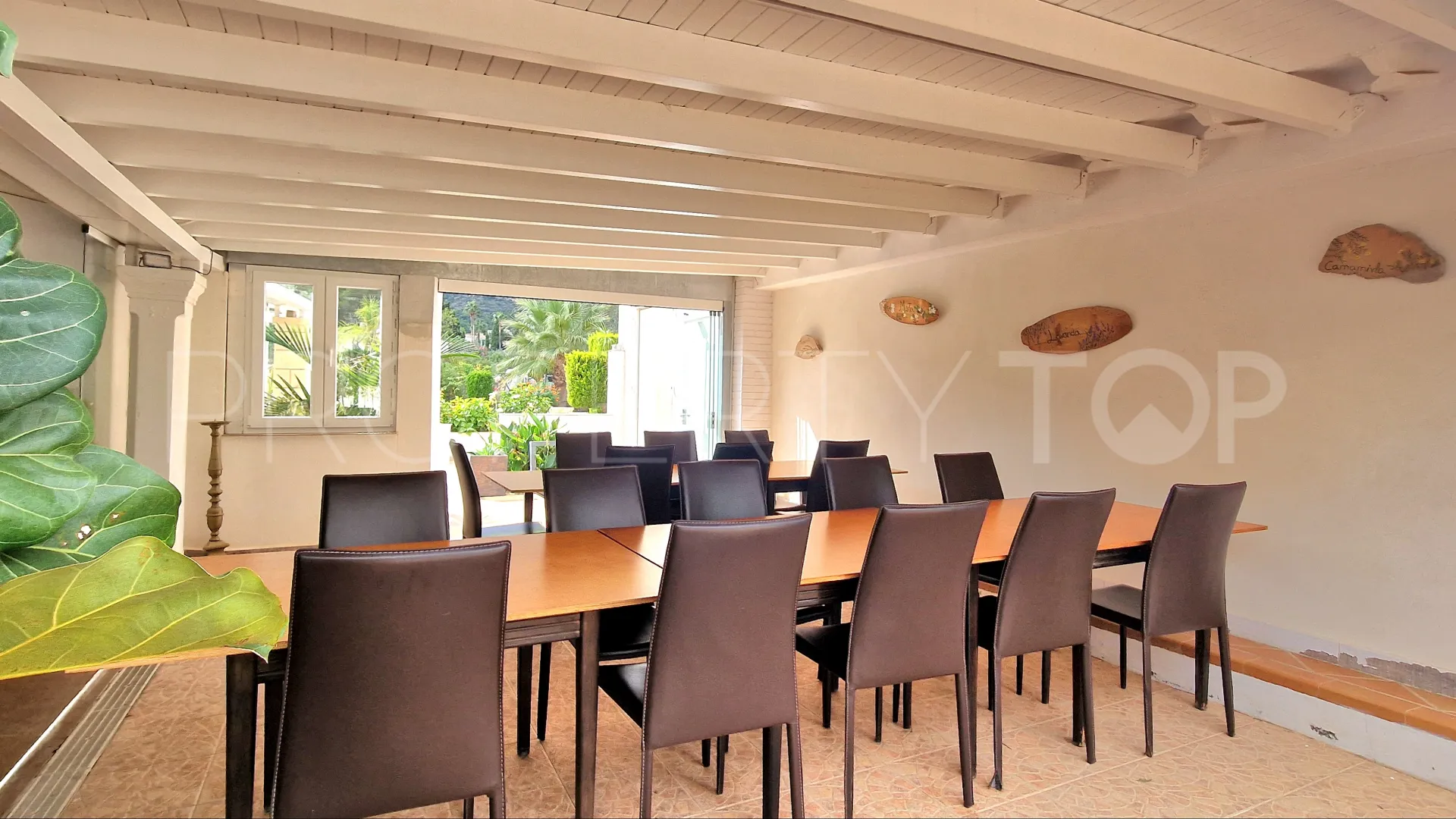 For sale Les Rotes 8 bedrooms commercial premises