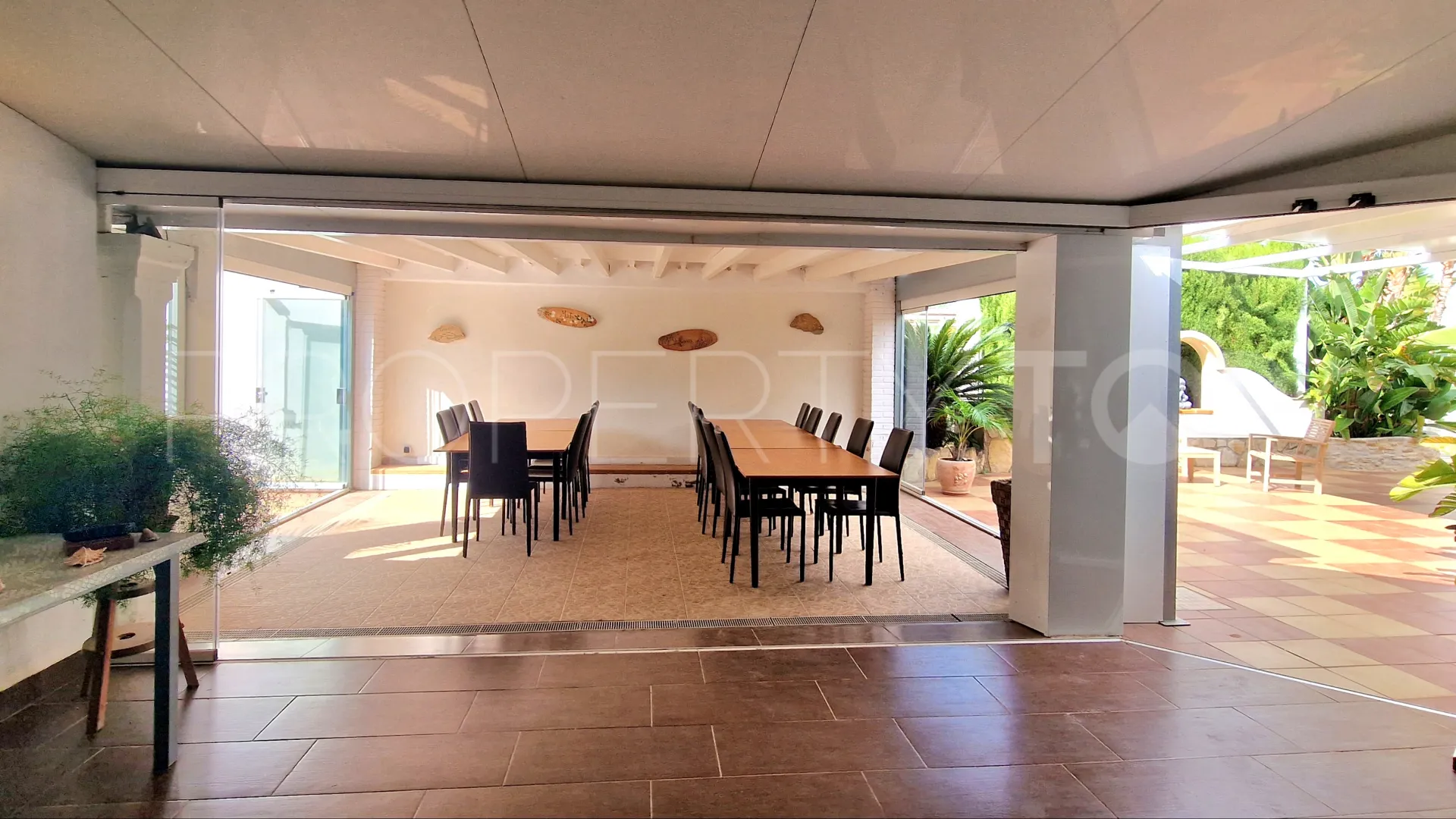 For sale Les Rotes 8 bedrooms commercial premises