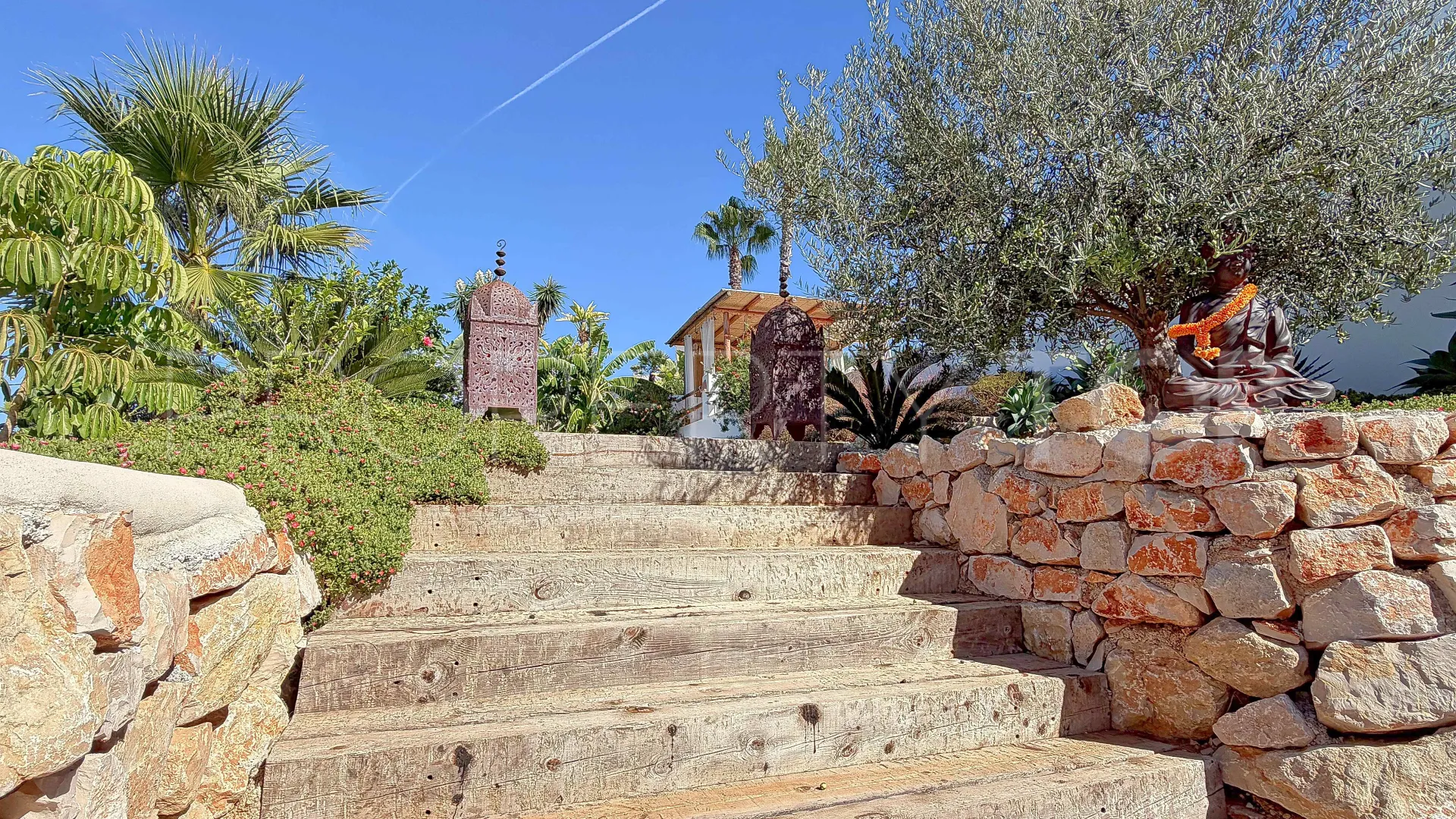 For sale villa in Jávea with 4 bedrooms