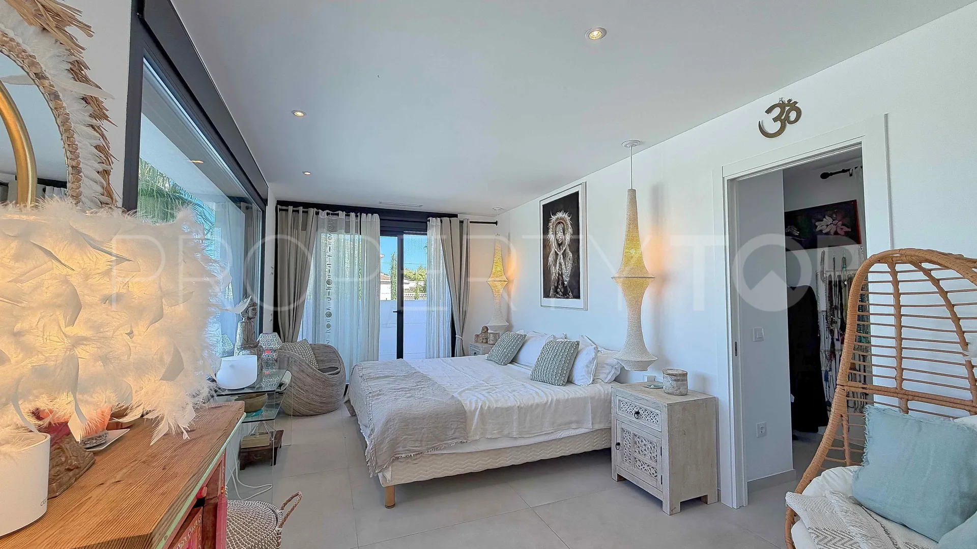 For sale villa in Jávea with 4 bedrooms