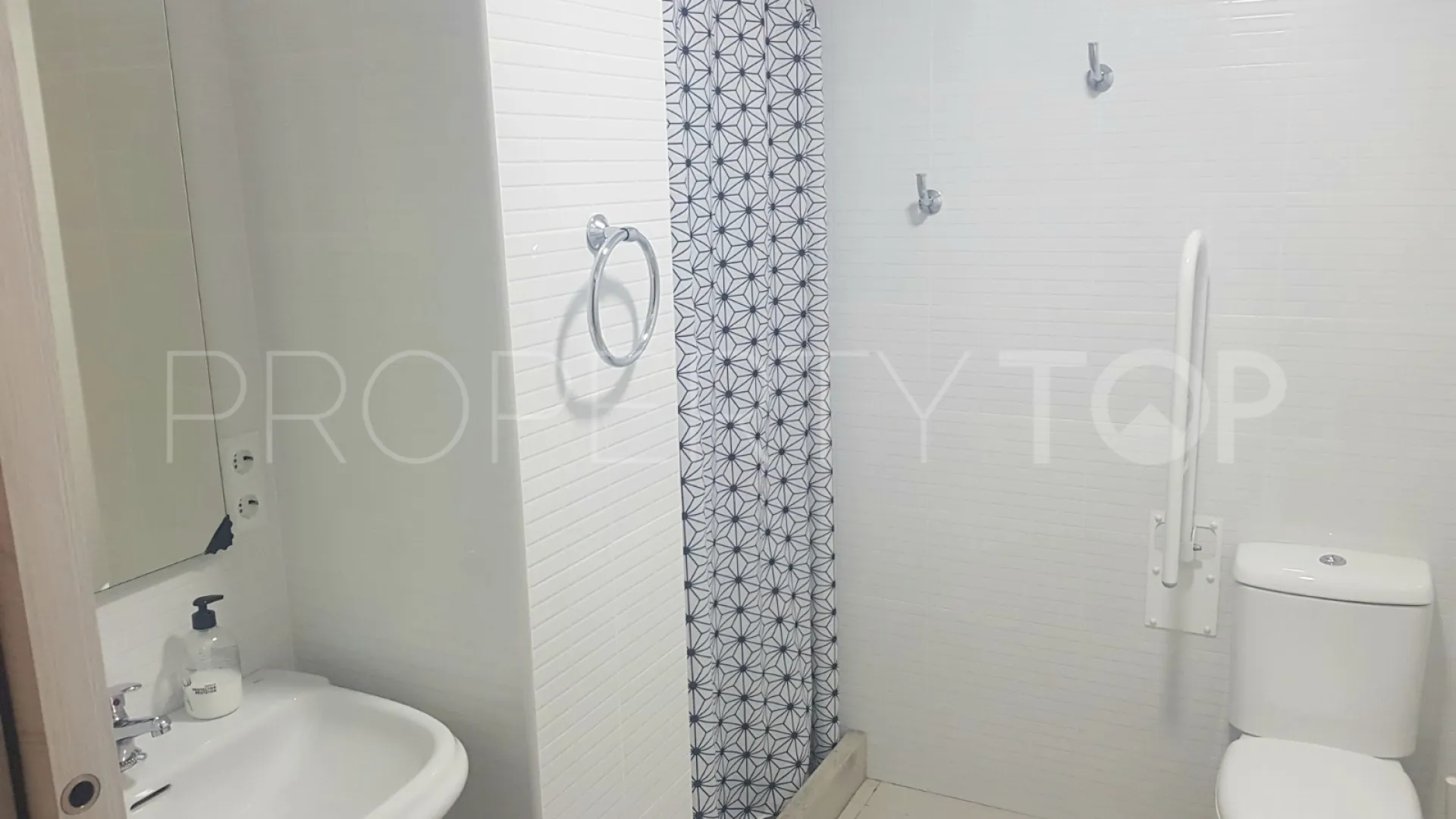 For sale hotel in Centro with 4 bedrooms