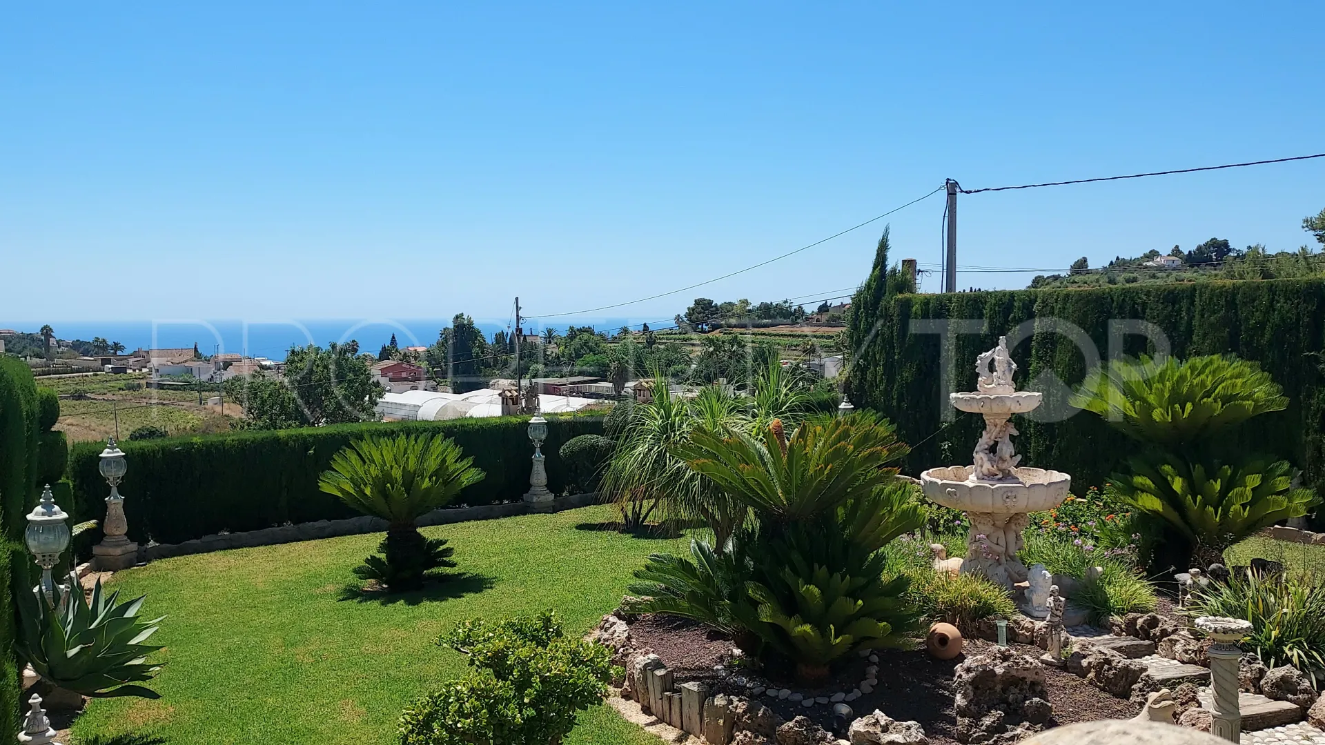 Se vende villa en Benimarco de 7 dormitorios