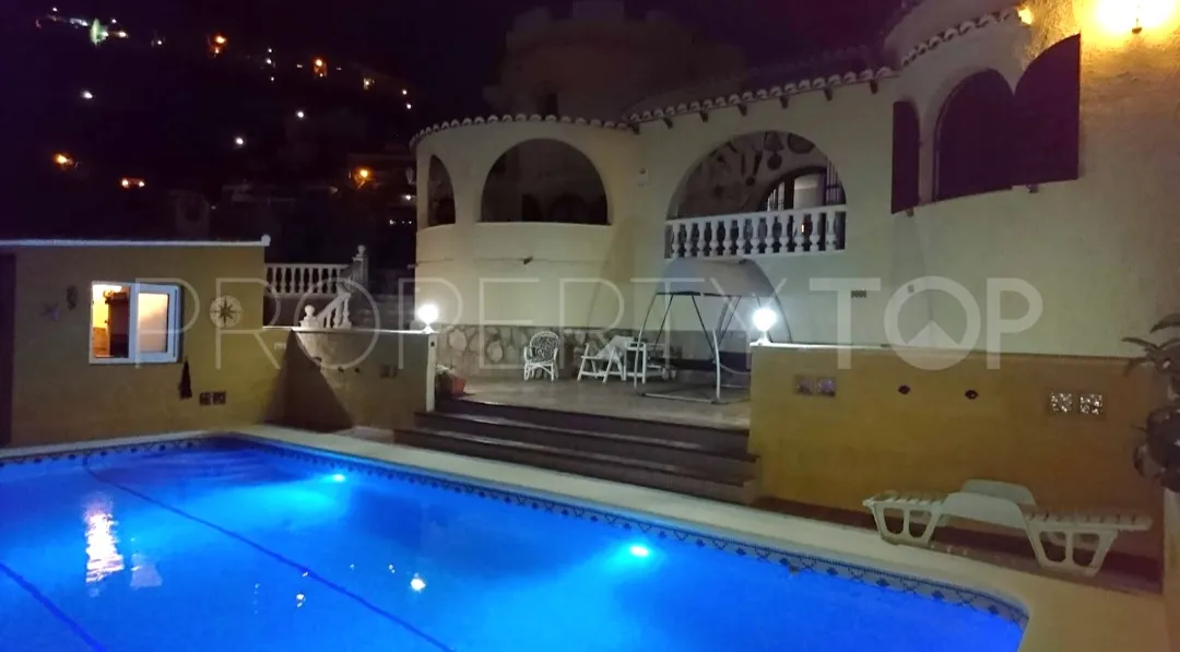 Cumbre del Sol 4 bedrooms villa for sale
