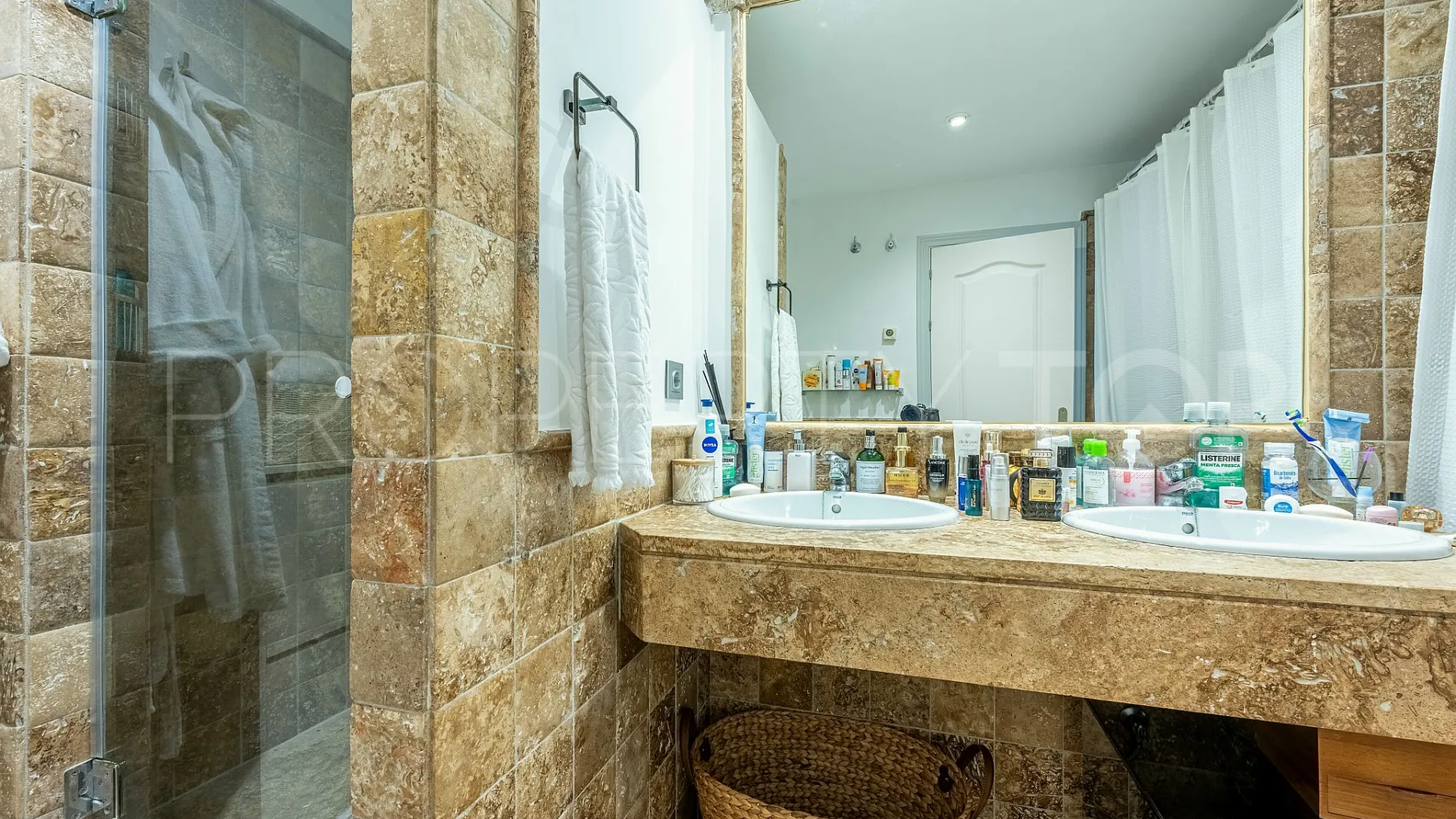 Benatalaya, apartamento planta baja en venta con 2 dormitorios