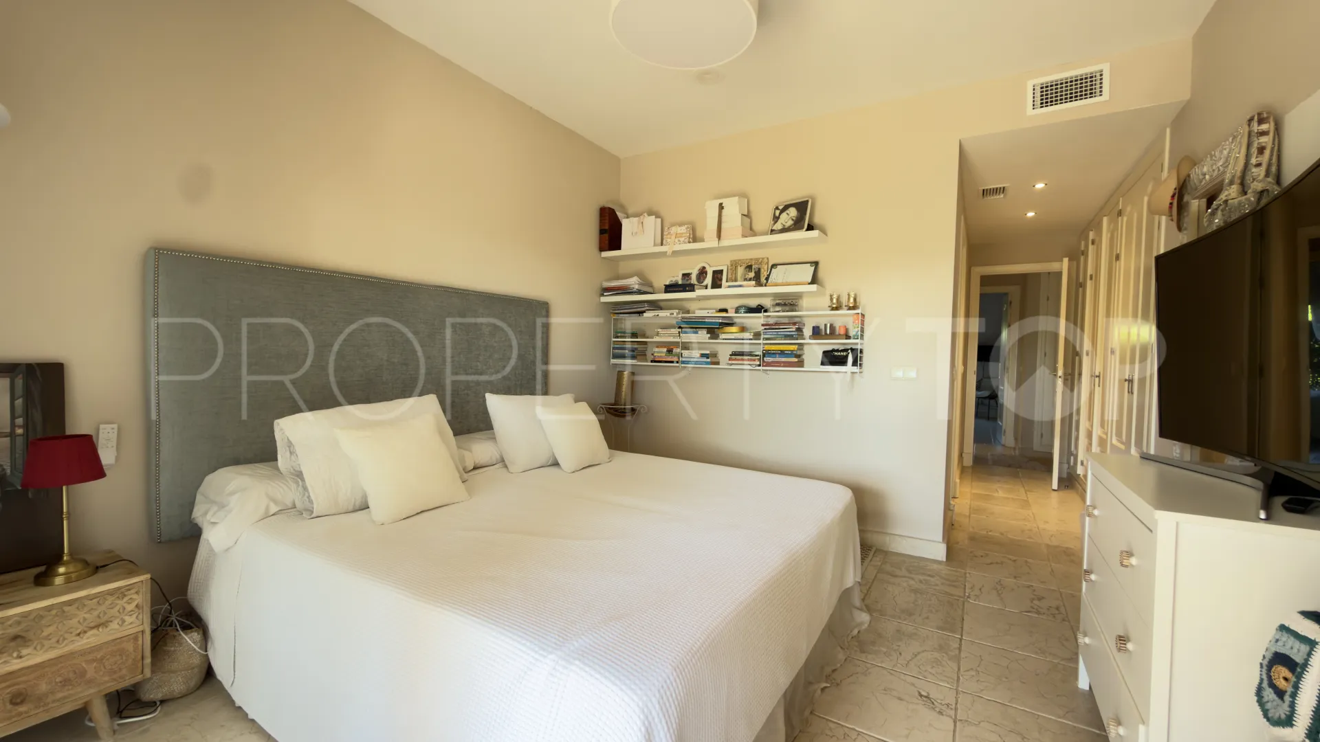 For sale ground floor apartment in Atalaya with 2 bedrooms