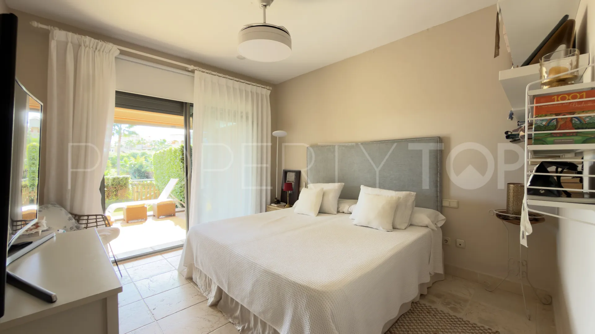 For sale ground floor apartment in Atalaya with 2 bedrooms