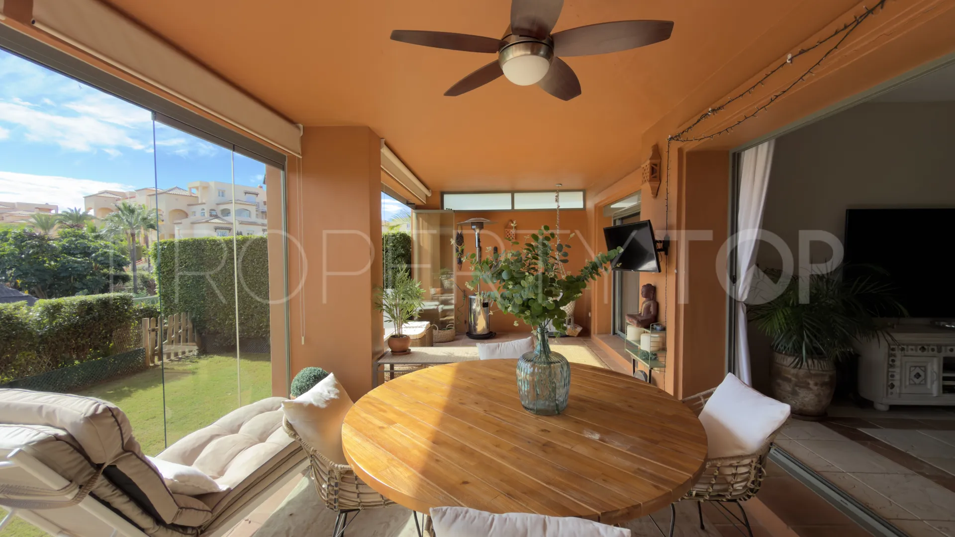 For sale ground floor apartment in Atalaya with 2 bedrooms