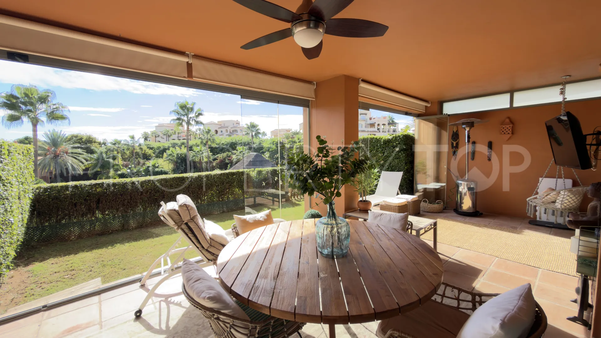For sale ground floor apartment in Atalaya with 2 bedrooms