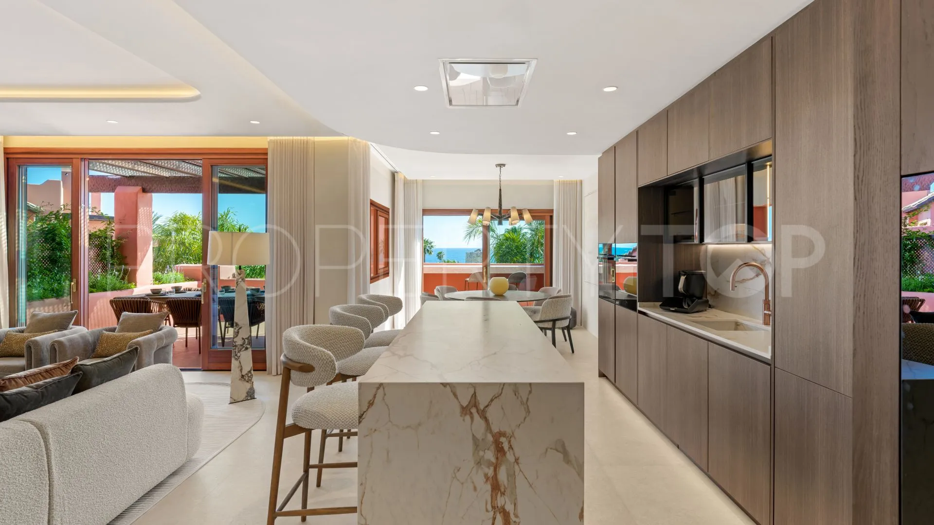 For sale penthouse in Torre Bermeja
