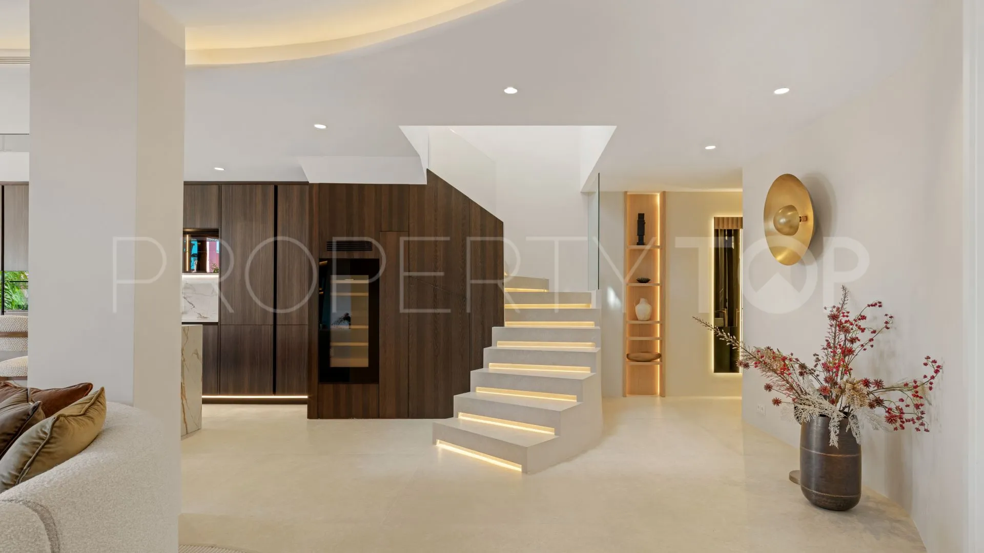 For sale penthouse in Torre Bermeja