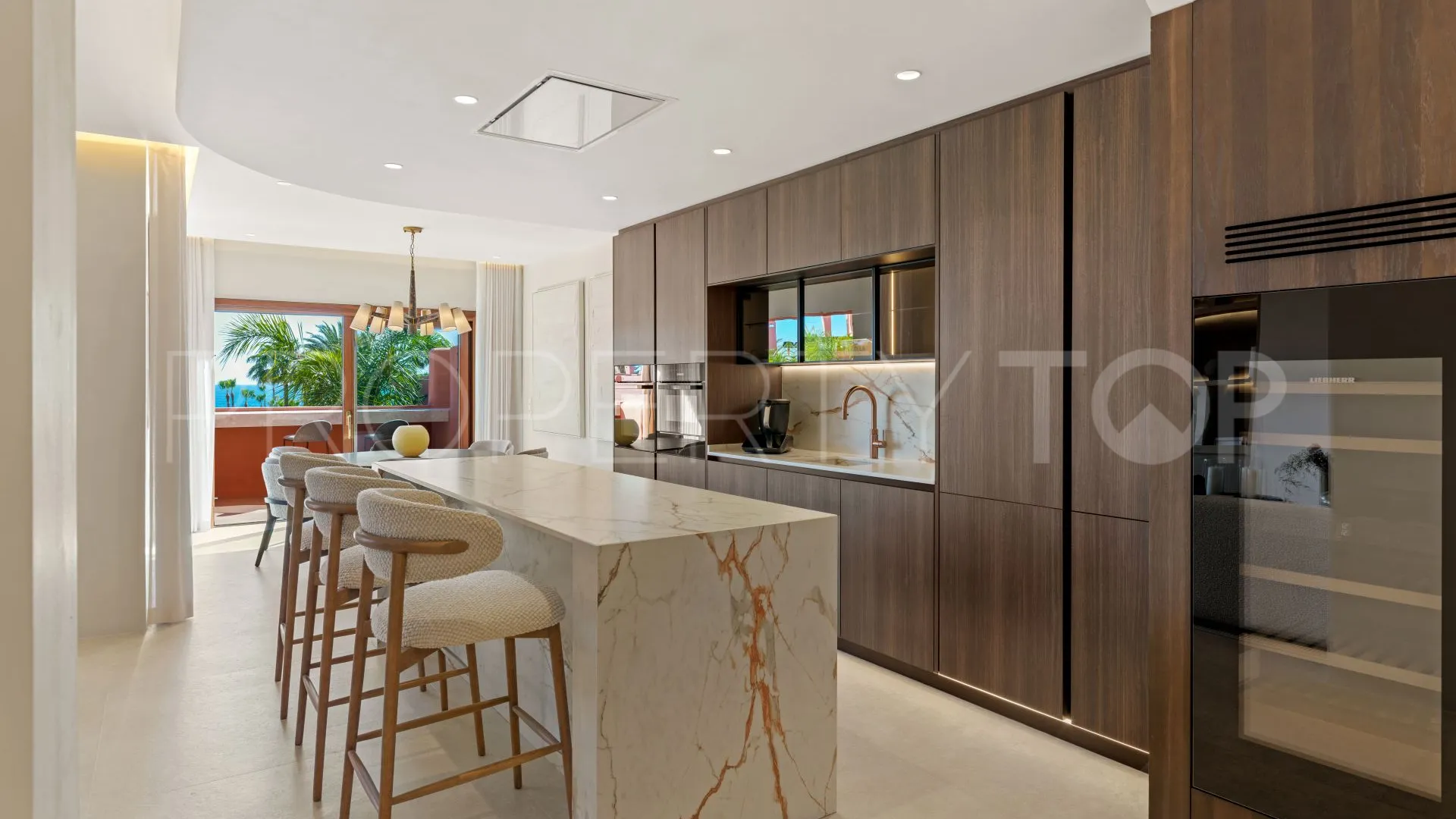 For sale penthouse in Torre Bermeja