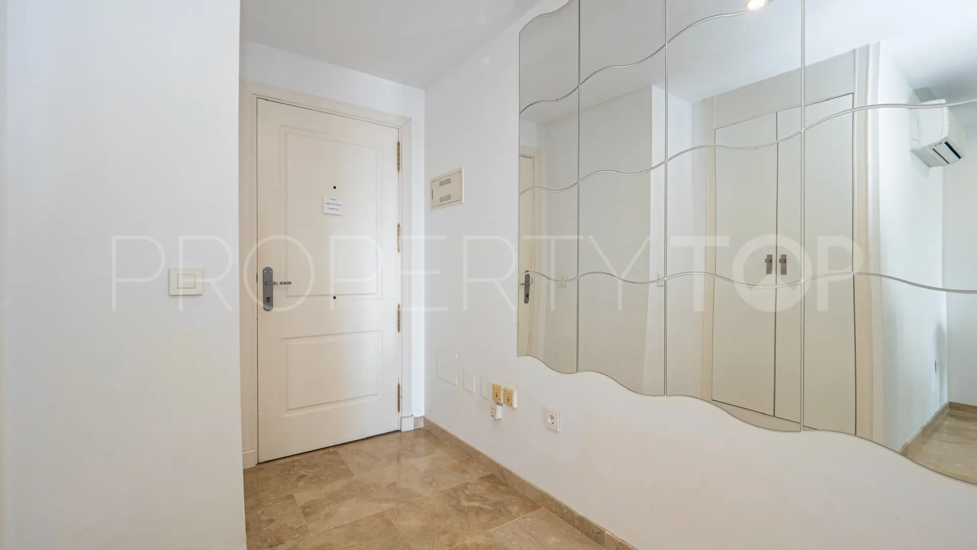 Coto Real II apartment for sale