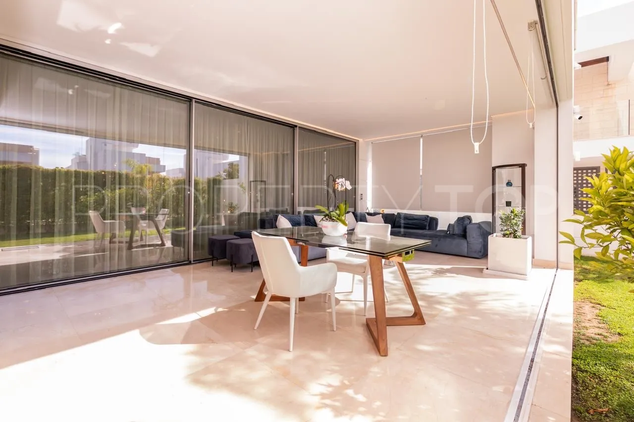 Villa en venta en San Pedro Playa con 4 dormitorios