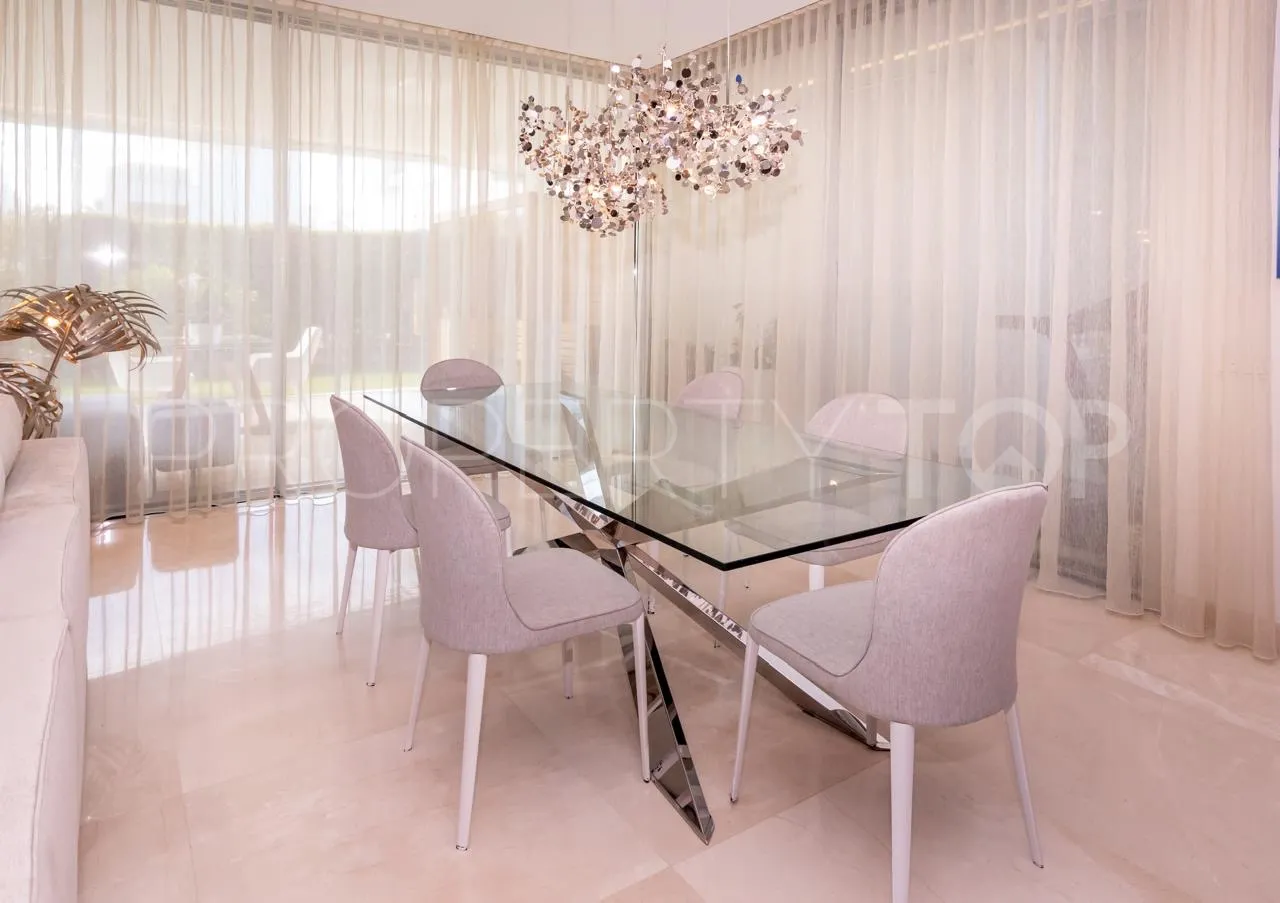 Villa en venta en San Pedro Playa con 4 dormitorios