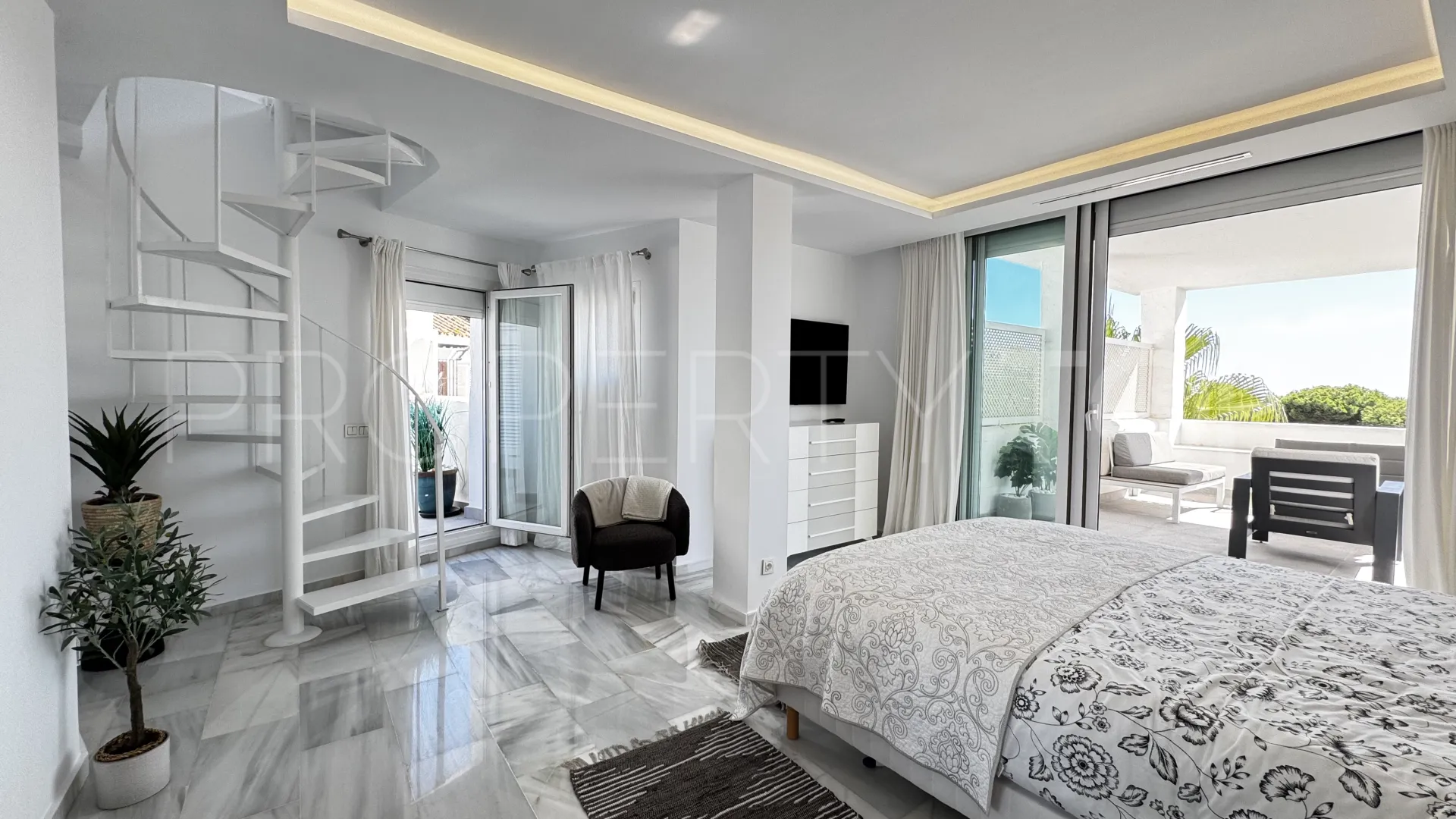 Villa Marina, atico duplex en venta