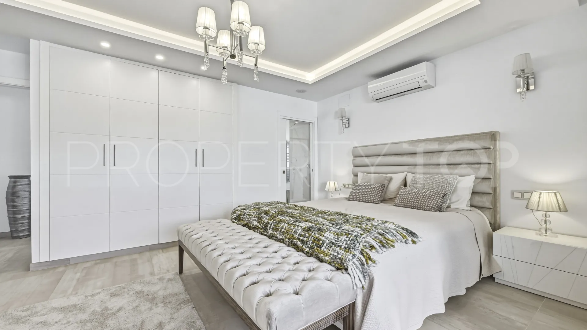 Villa Marina, atico duplex de 3 dormitorios en venta