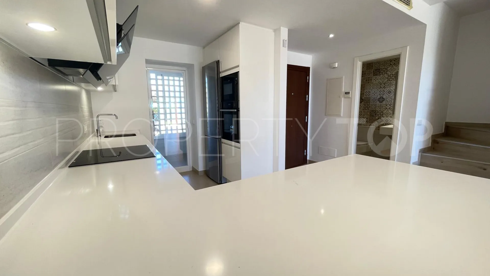 Buy Benahavis town house with 3 bedrooms