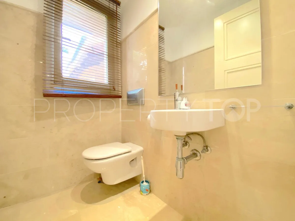 For sale apartment in Rio Real with 2 bedrooms