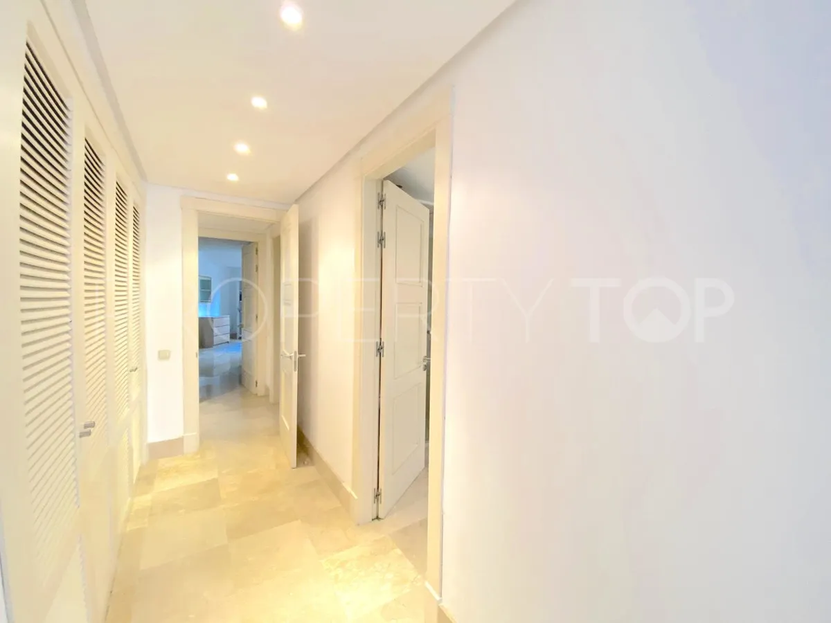 For sale apartment in Rio Real with 2 bedrooms