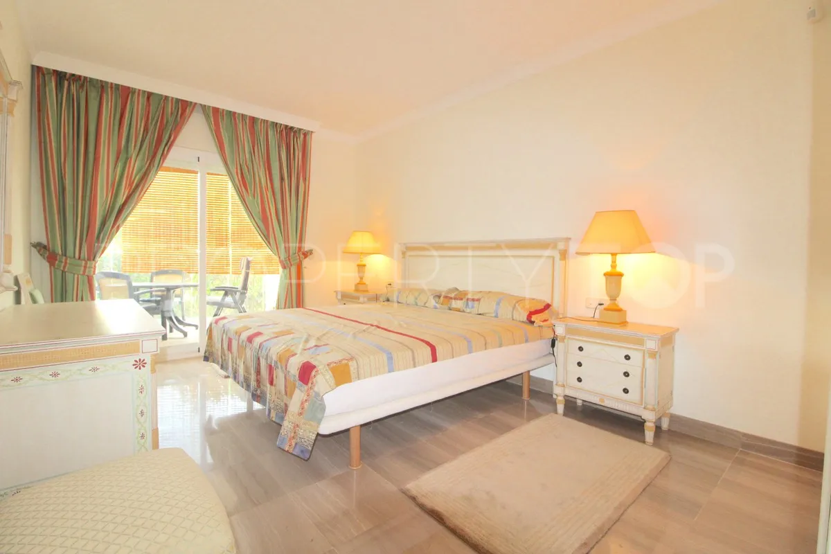 Bahia de Marbella ground floor apartment for sale