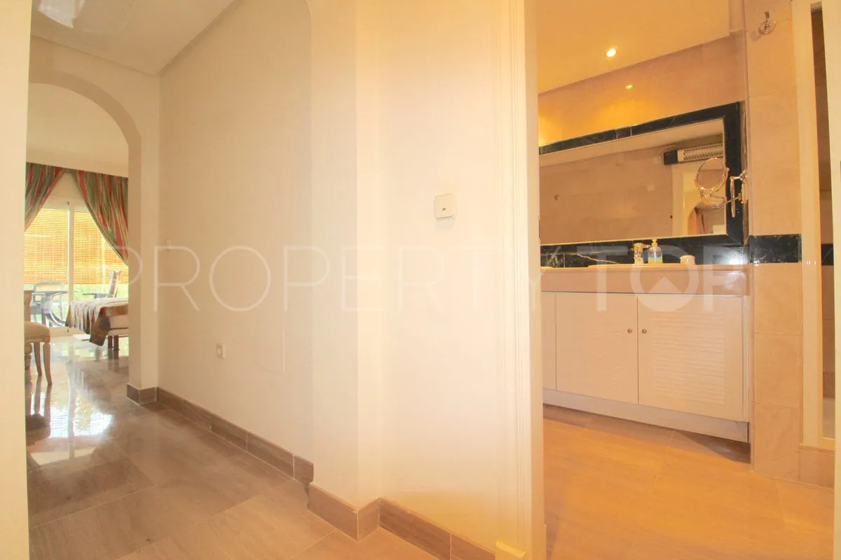 Bahia de Marbella ground floor apartment for sale