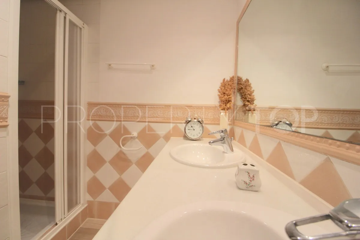 Bahia de Marbella ground floor apartment for sale